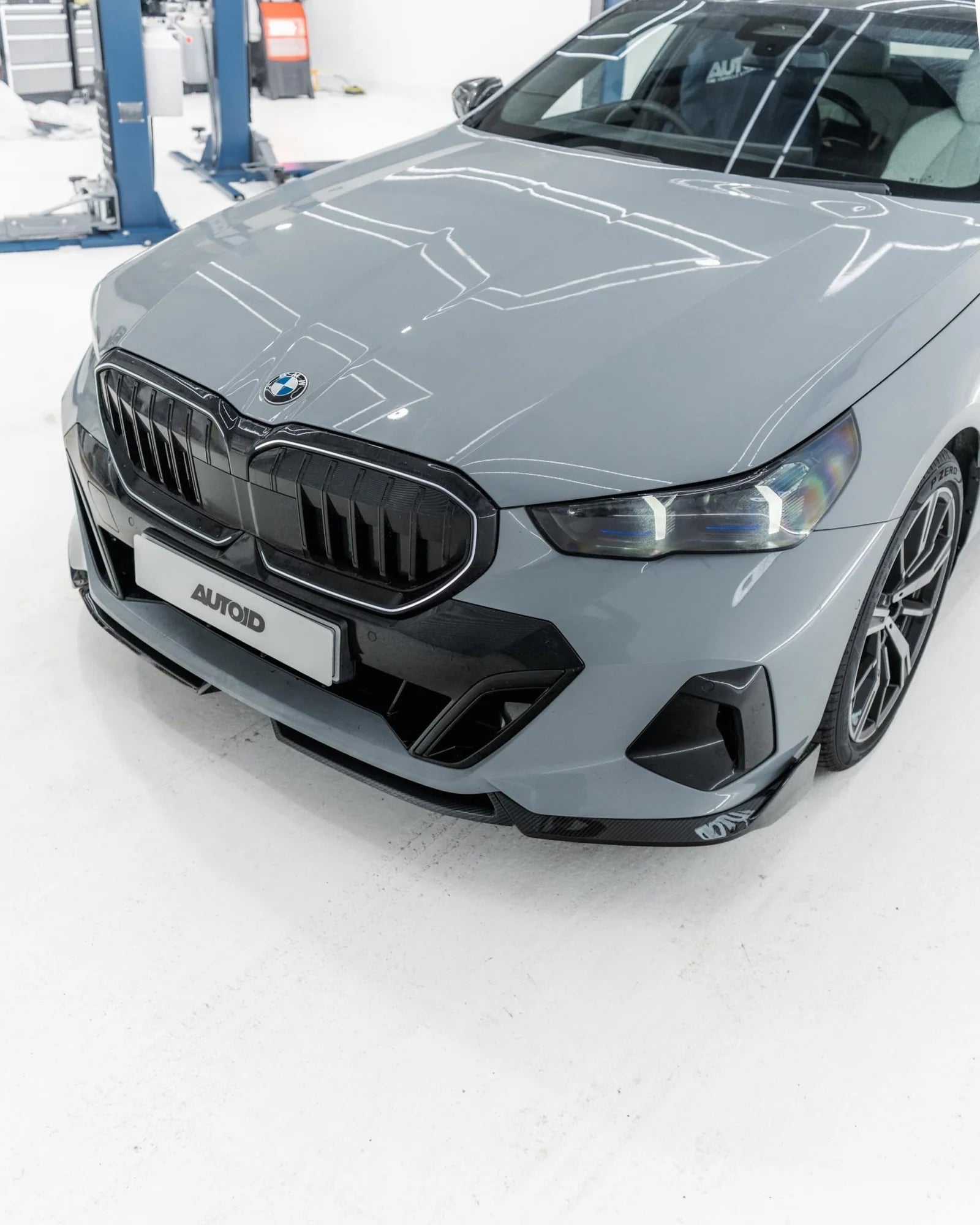 BMW 5 Series G60 G61 M Sport Pre-Preg Carbon Fibre Front Splitter by TRE (2024+)