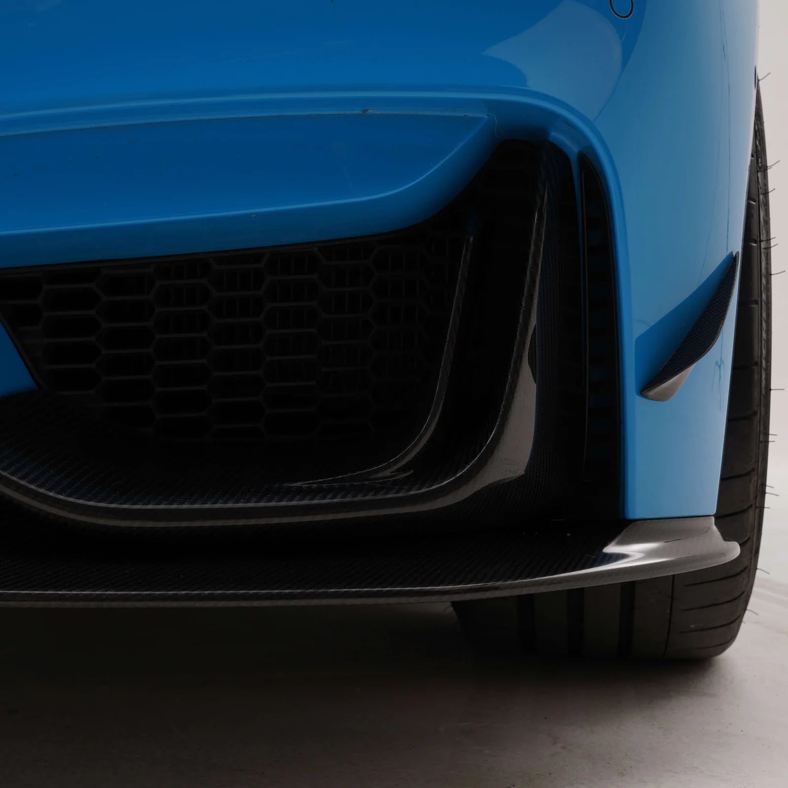 BMW M3 F80 & M4 F82 F83 PRE-PREG CARBON FIBRE FRONT AIR DUCTS BY ADRO (2014-2020)