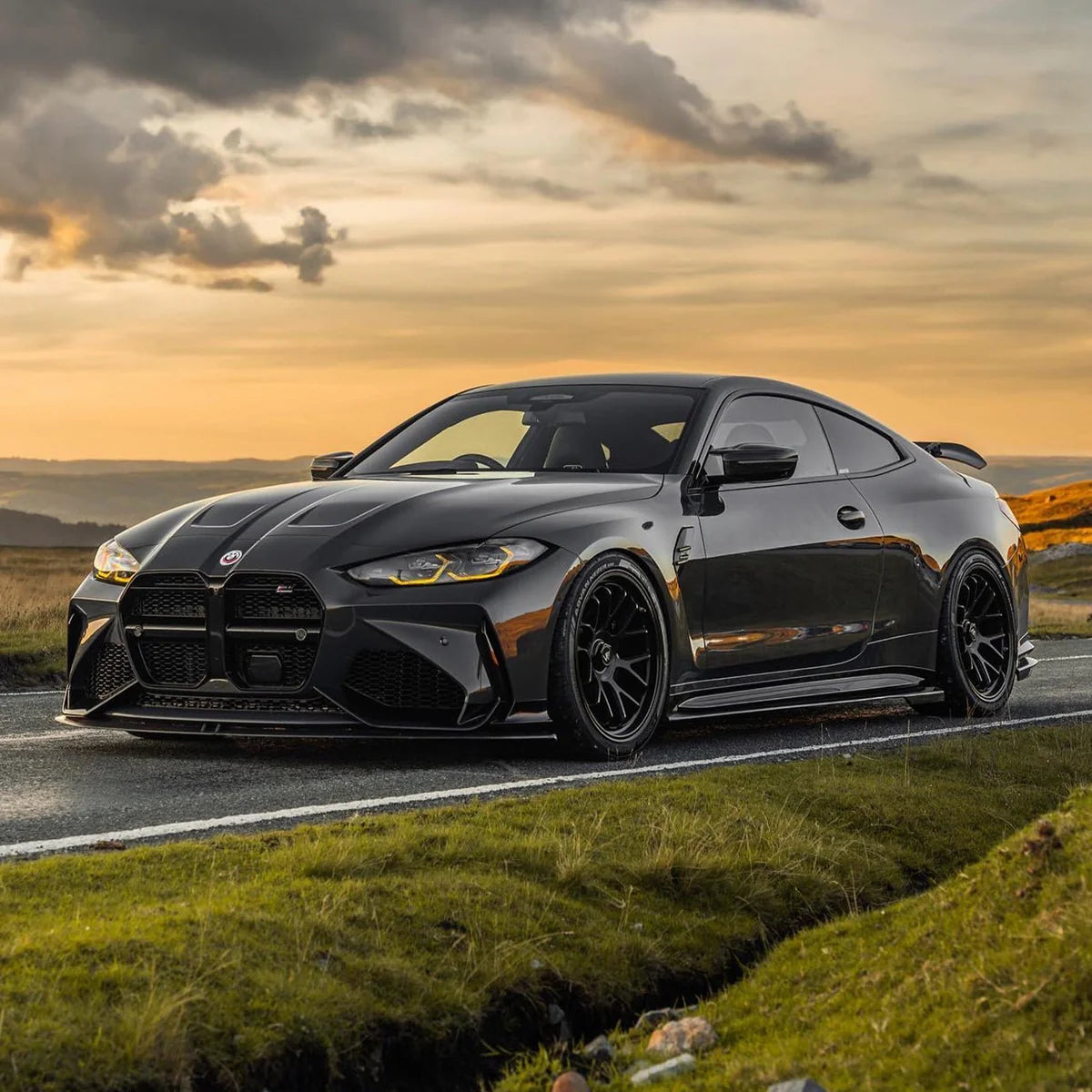 BMW M4 G82 FULL CARBON FIBRE BODY KIT BY ADRO