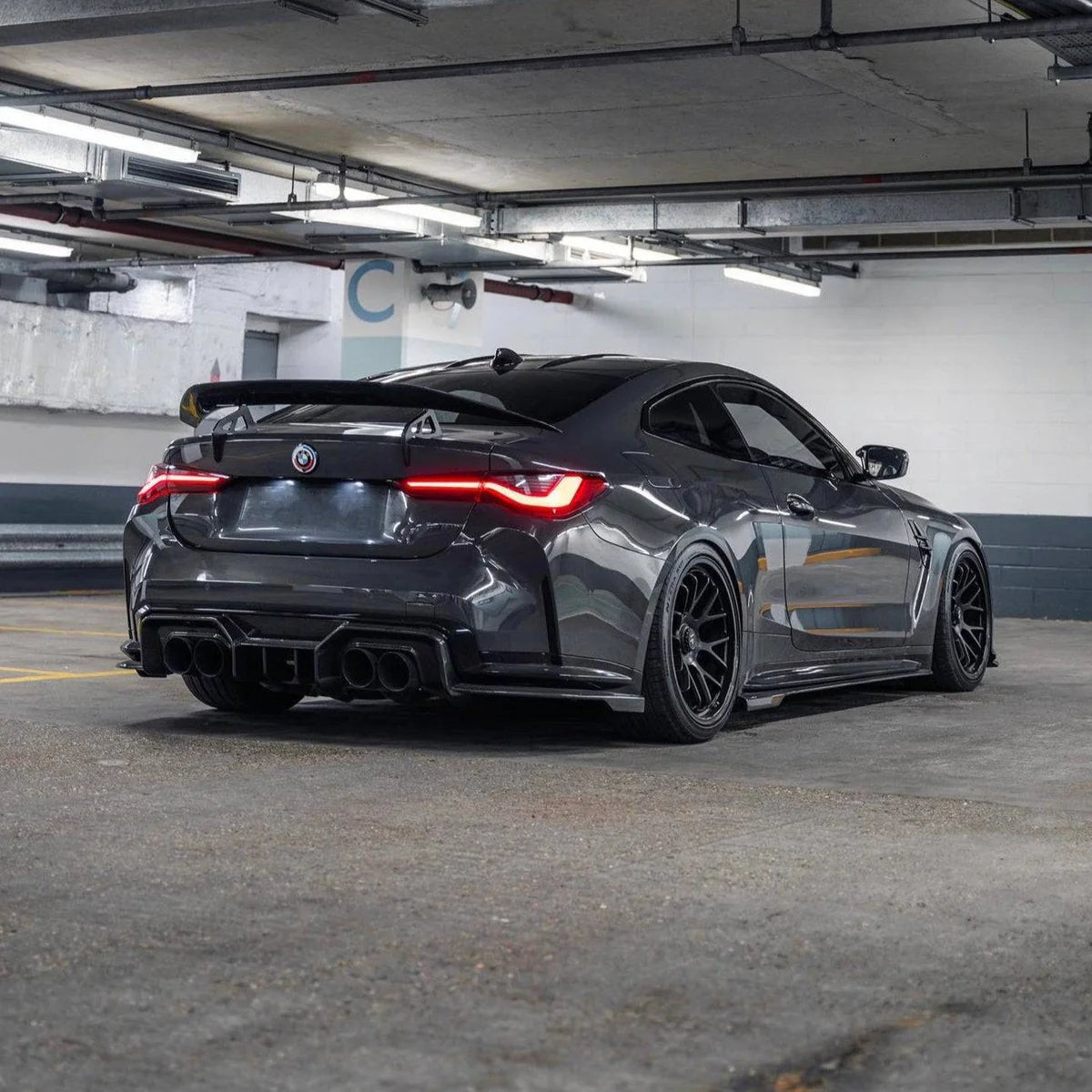 BMW M4 G82 FULL CARBON FIBRE BODY KIT BY ADRO
