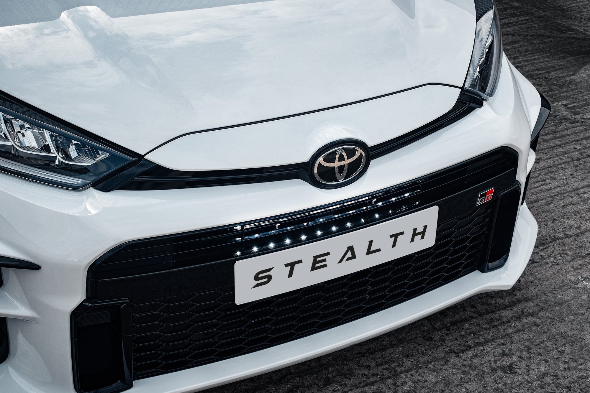 Stealth Toyota Yaris GR 20" Luminous LED Integration Grille Kit - 8,400 Lumens