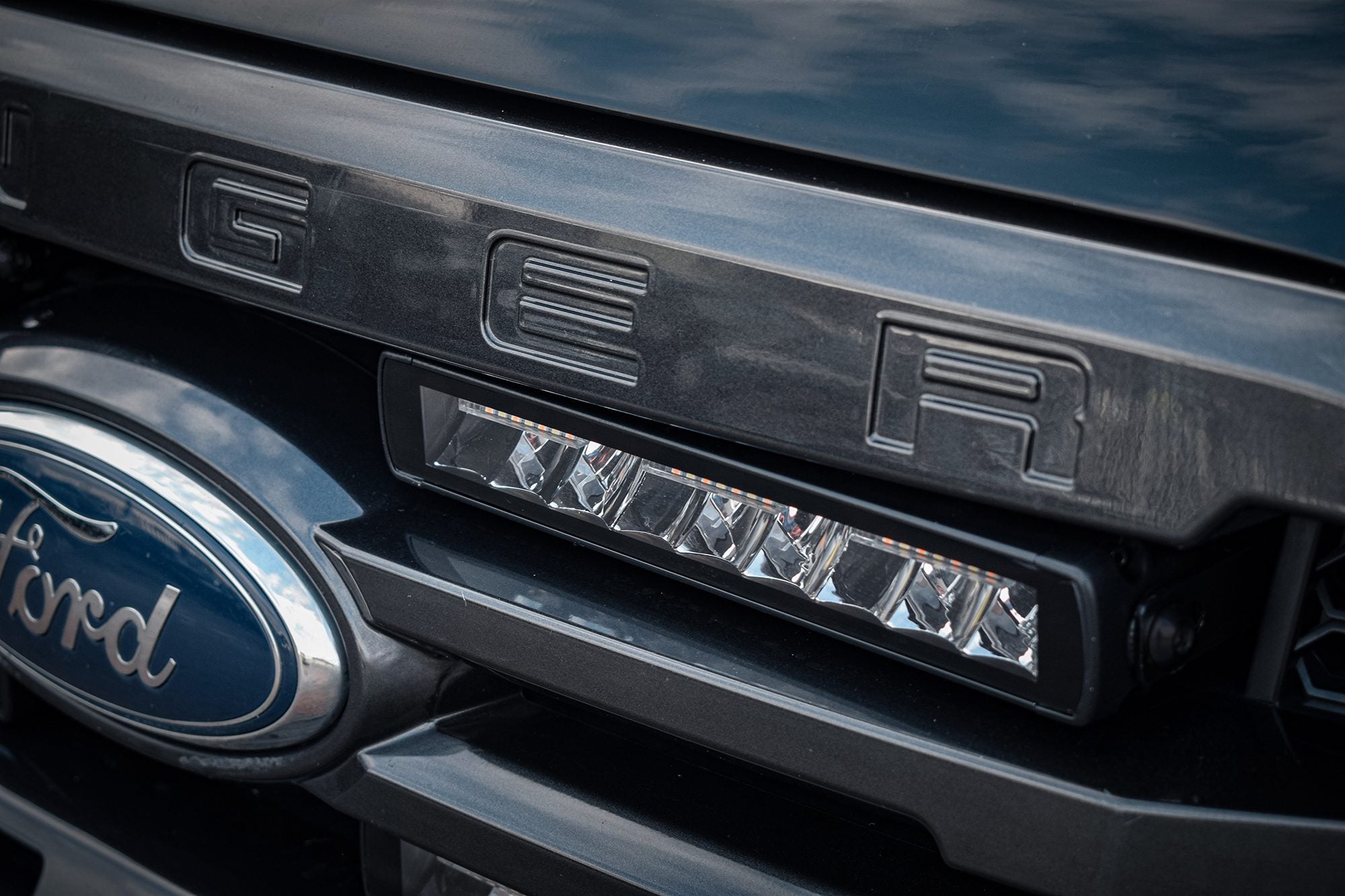 Stealth Ford Ranger T8 2018-2022 Quad 10" Flashing Luminous LED Integration Grille Kit - 15,120 Lumens