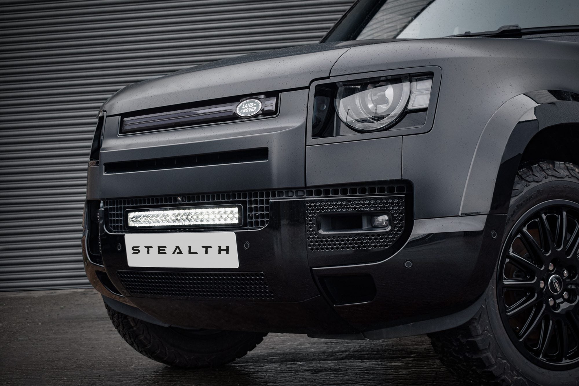 Stealth Land Rover Defender L663 2020+ 21" Luminous LED External Integration Grille Kit - 16,800 Lumens