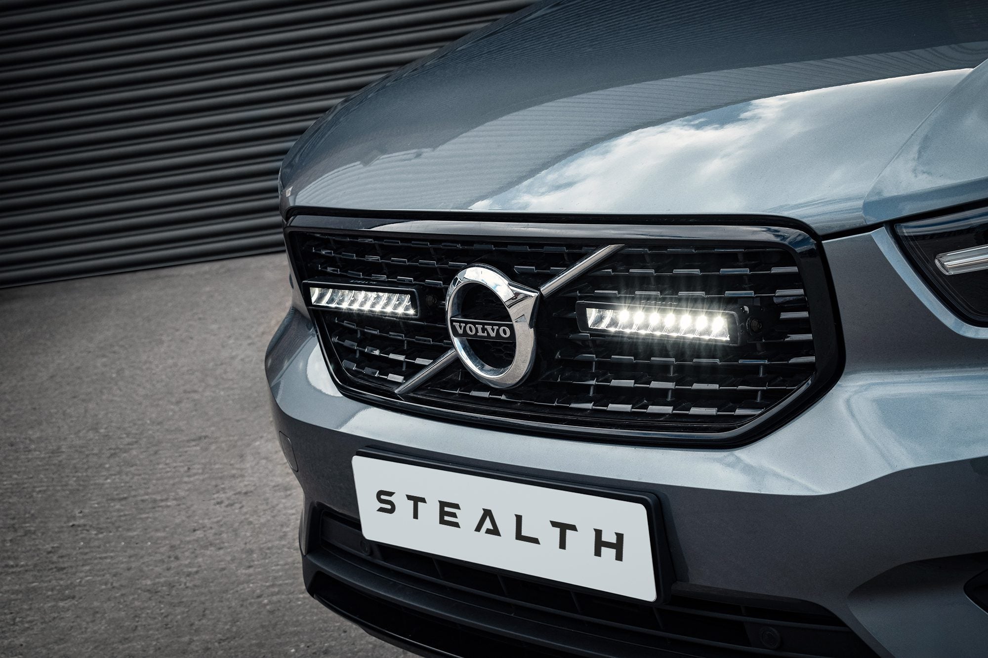 Stealth Volvo XC40 2018+ Twin 10" LED Grille Kit