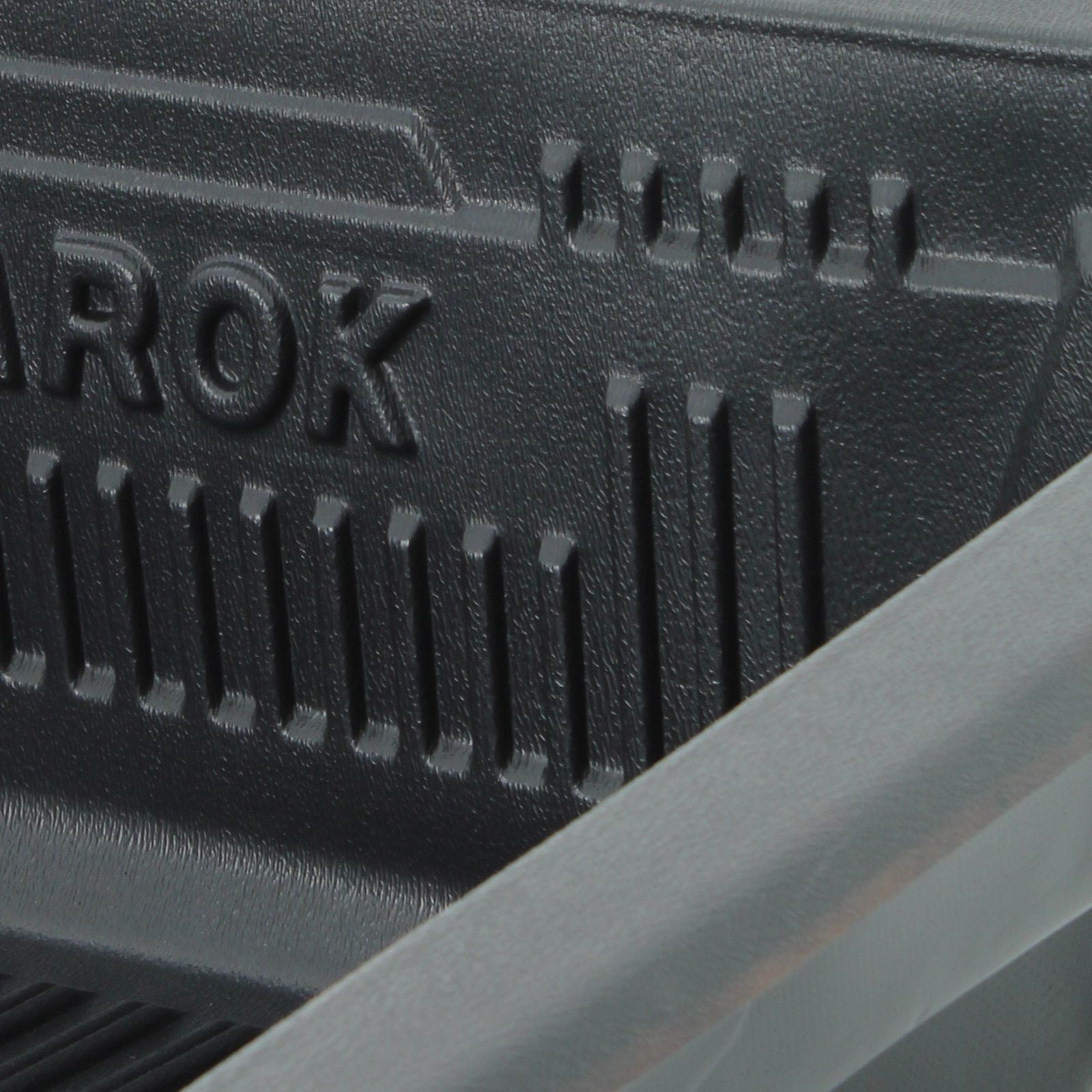 VW Amarok MK1 Double Cab 10-20 Pick-Up Truck Bed Liner Mat