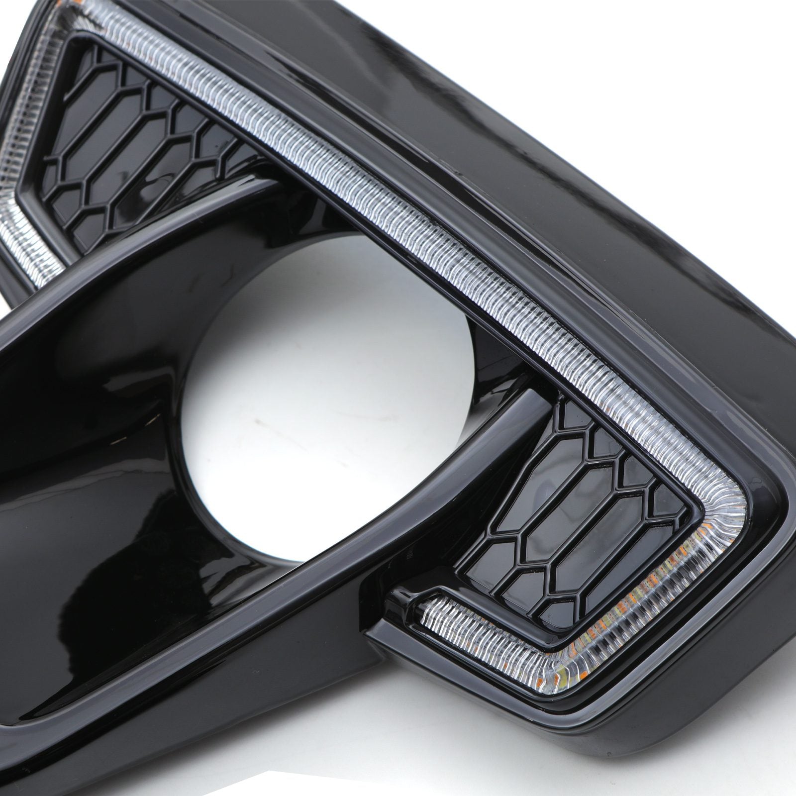 Toyota Hilux Invincible X Revo MK8 18-20 LED DRL & Fog Light Surrounds