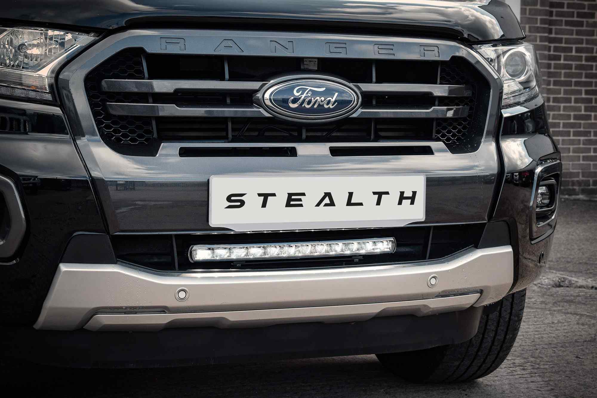 Stealth Ford Ranger T8 2018-2022 20" Luminous LED Integration Grille Kit - 8,400 Lumens