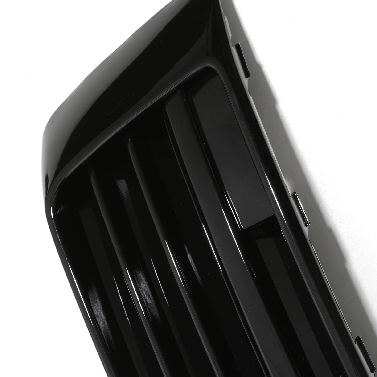 VW Transporter T6 16-19 Gloss Black Lower Grille Trim Set (Parking Sensor Models)