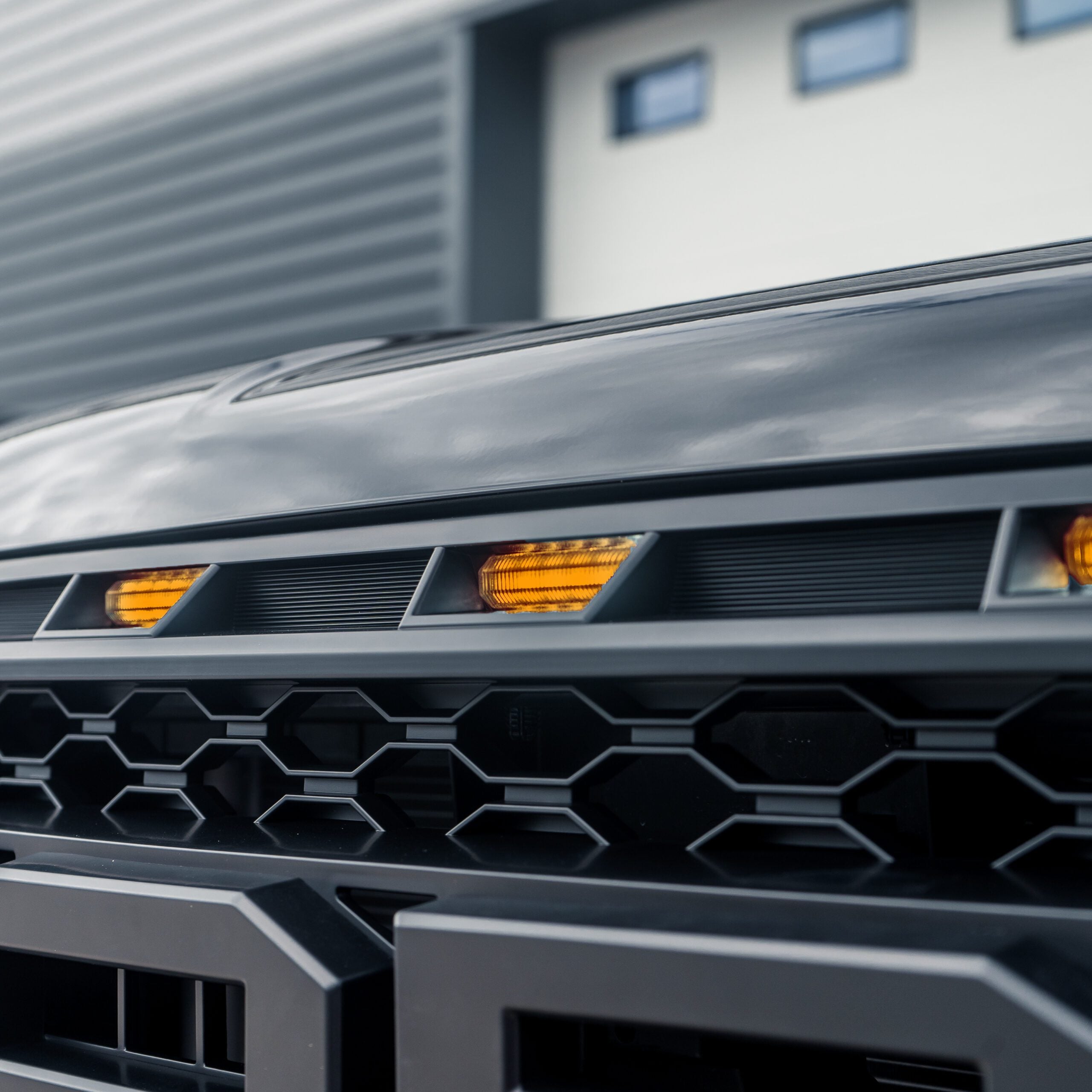 Ford Ranger T9 Wildtrak 2023+ Matte Black Grille With Yellow LED Lights