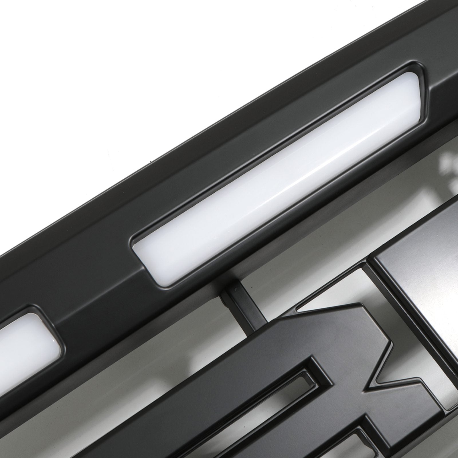 Ford Ranger T8 XLT 18-21 Black Grille With White LED Lights