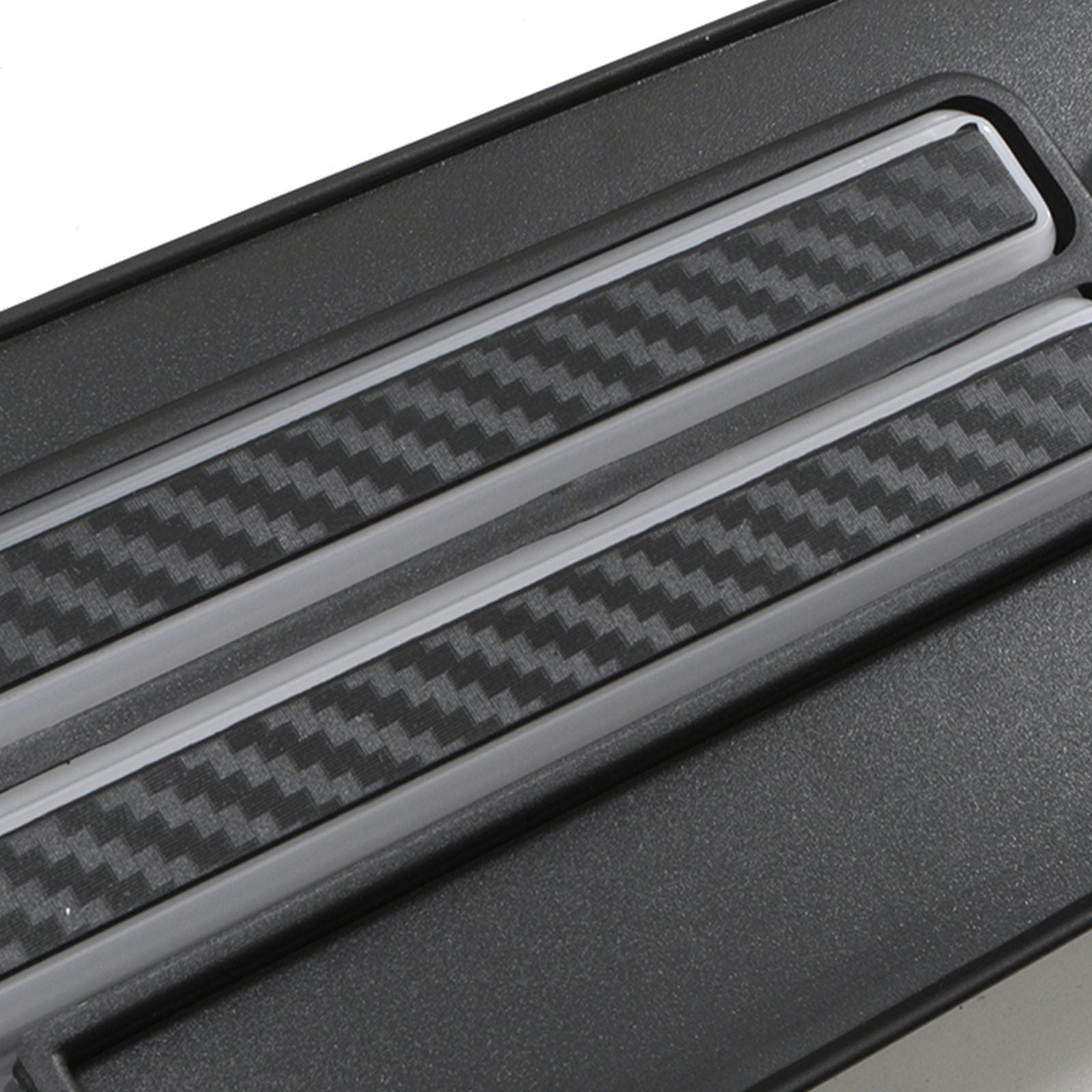 Ford Ranger T7 Wildtrak 15-17 Matte Black Grille With White LED Badge