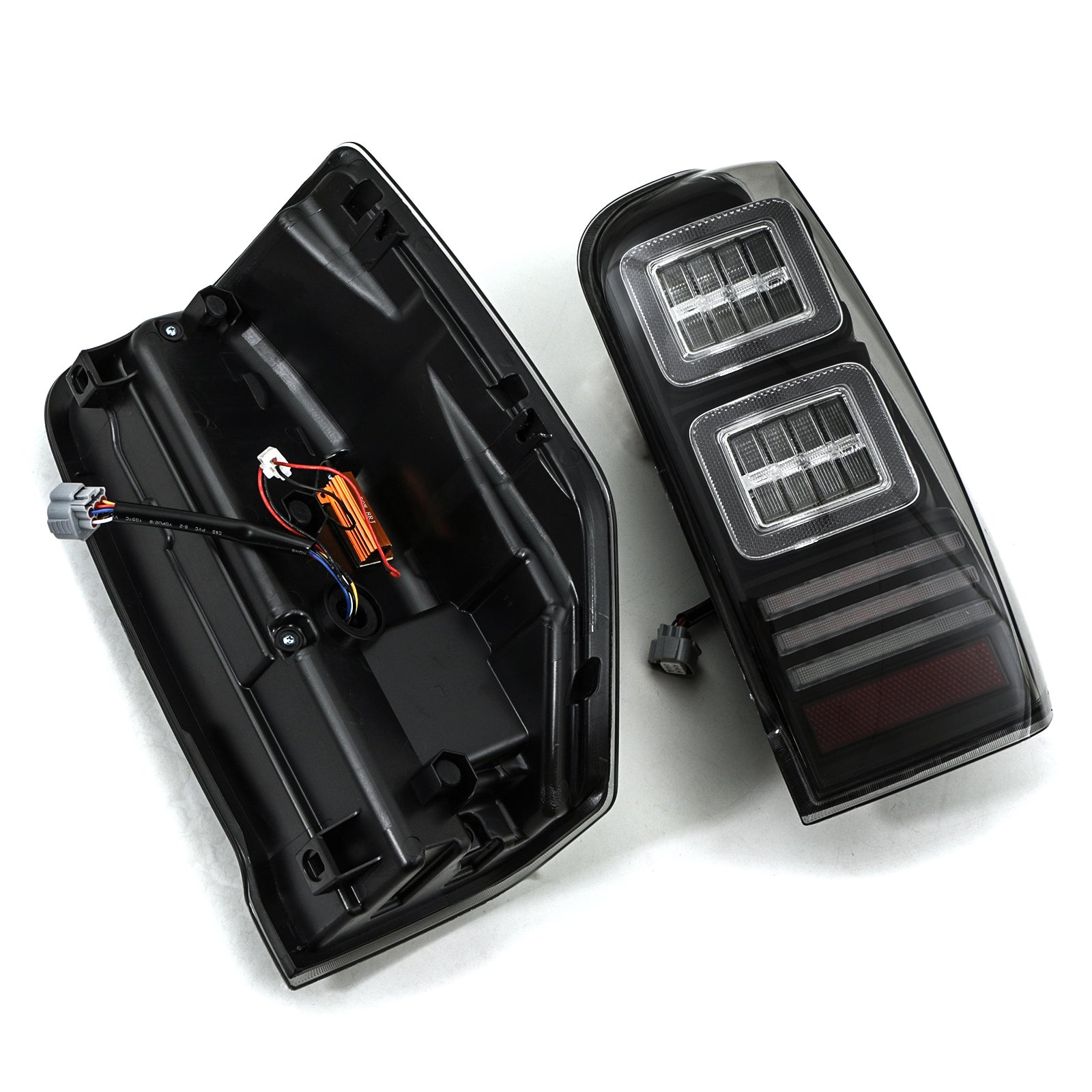 Mitsubishi L200 Triton 19-23 Smoked LED Start Effect Tail Lights