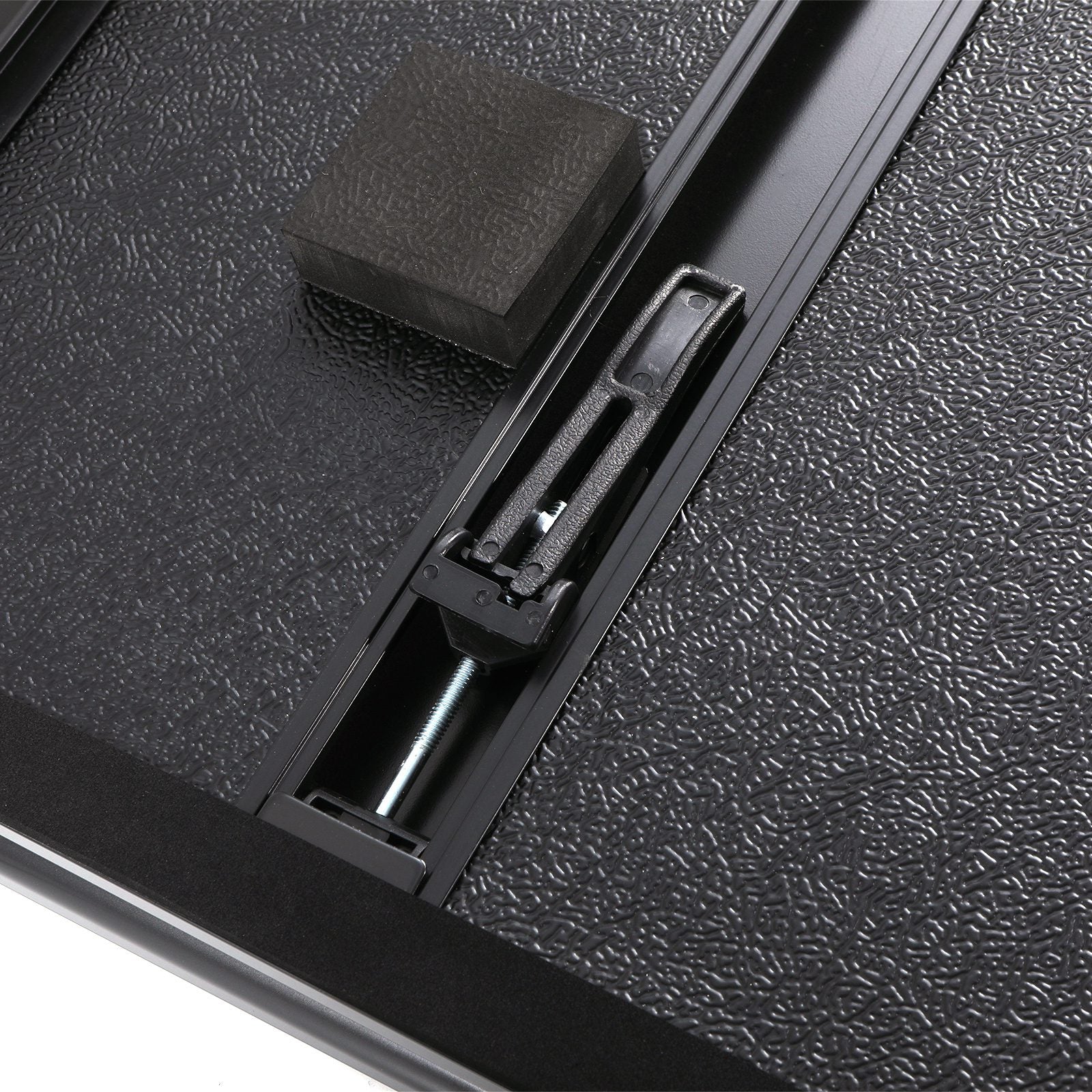 Ford Ranger T6 T7 T8 11-22 Tri-Fold Hard Tonneau Truck Bed Cover