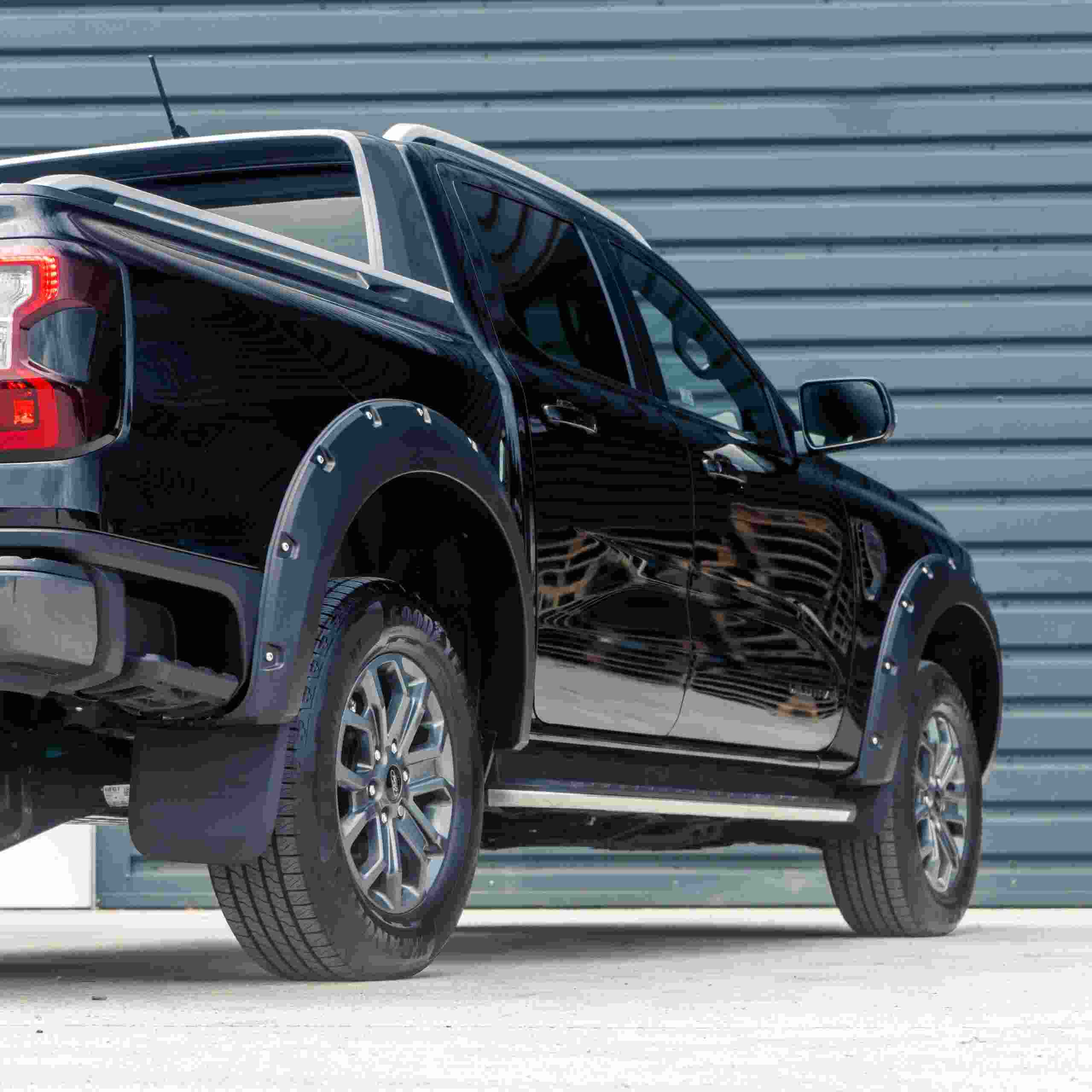 Ford Ranger T9 Wildtrak 2023+ 90mm Matte Black Wheel Arches
