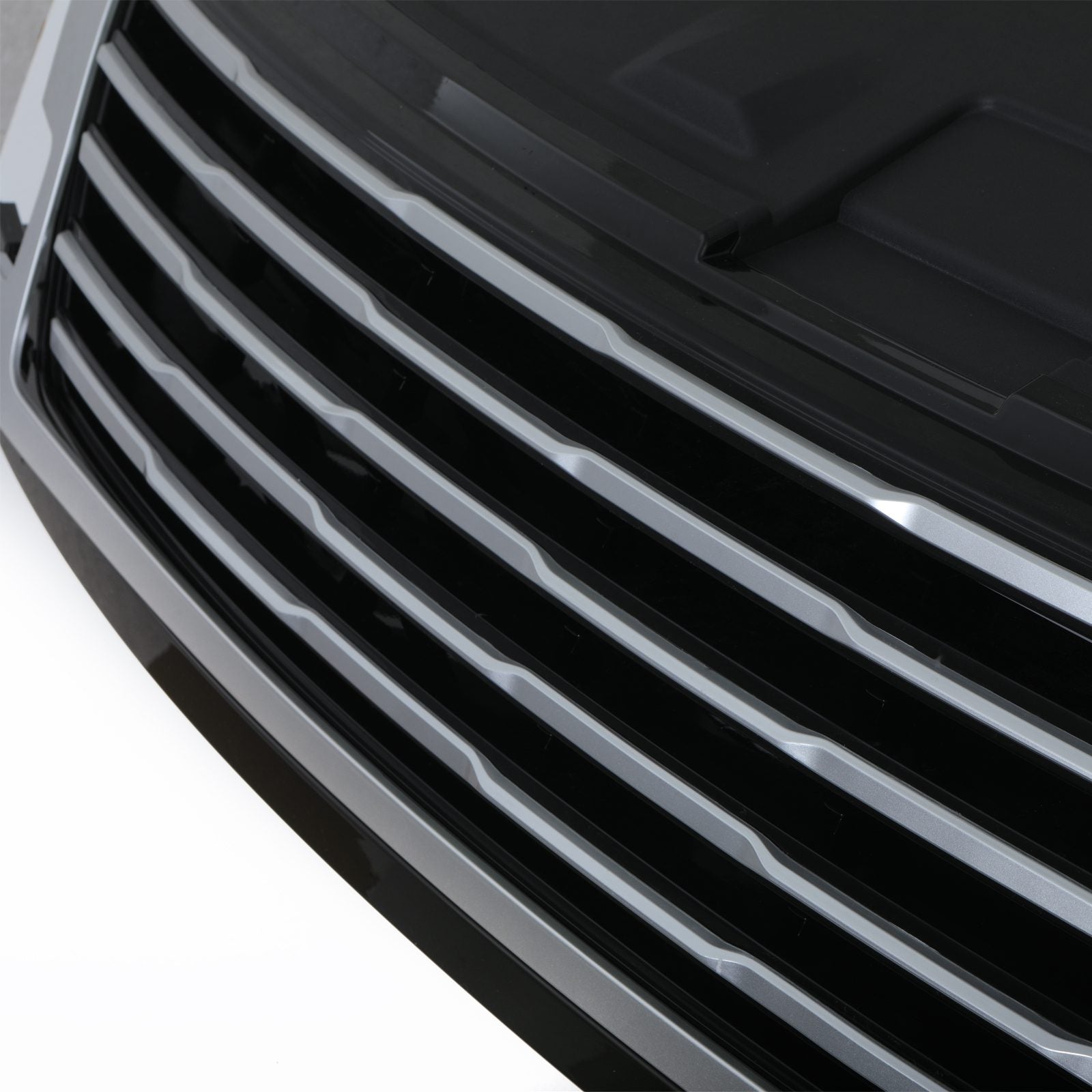Predator 4x4 Gloss Black and Silver Front Grille To Fit Range Rover Vogue L460 2022+