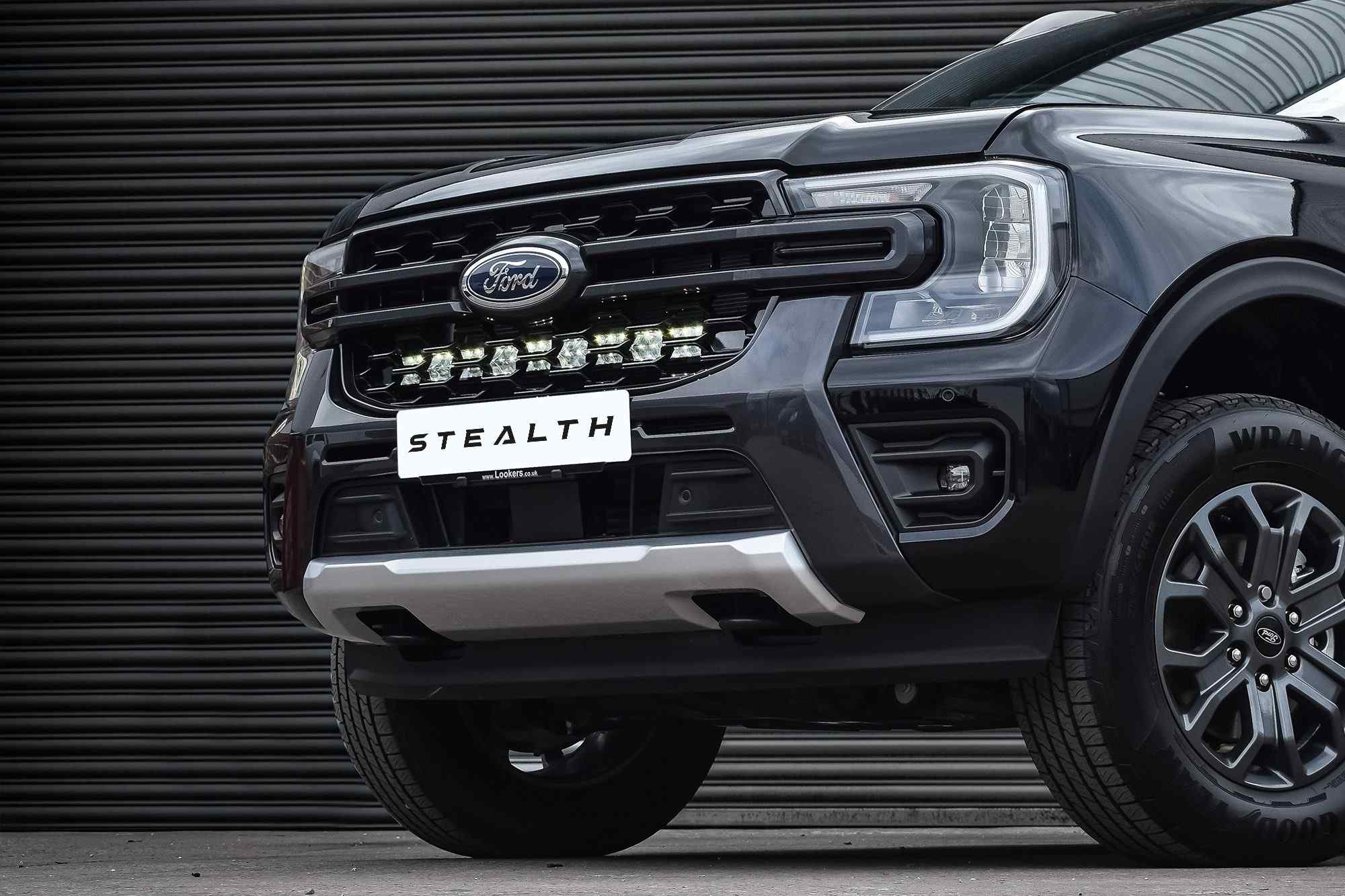 Stealth Ford Ranger T9 2023+ 30" Luminous LED Integration Grille Kit - 25,200 Lumens
