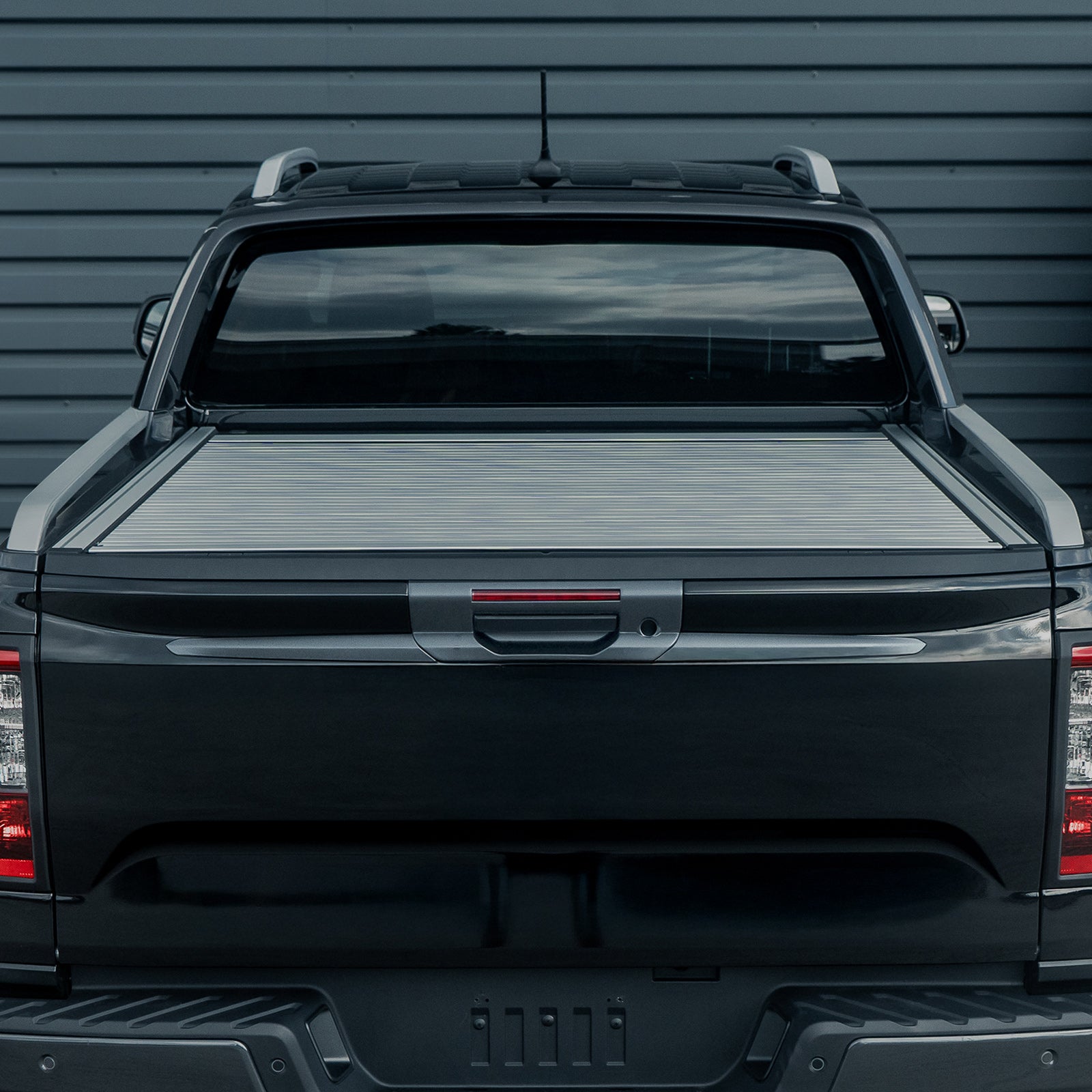 Ford Ranger T9 2023+ Matte Black Tailgate Protector