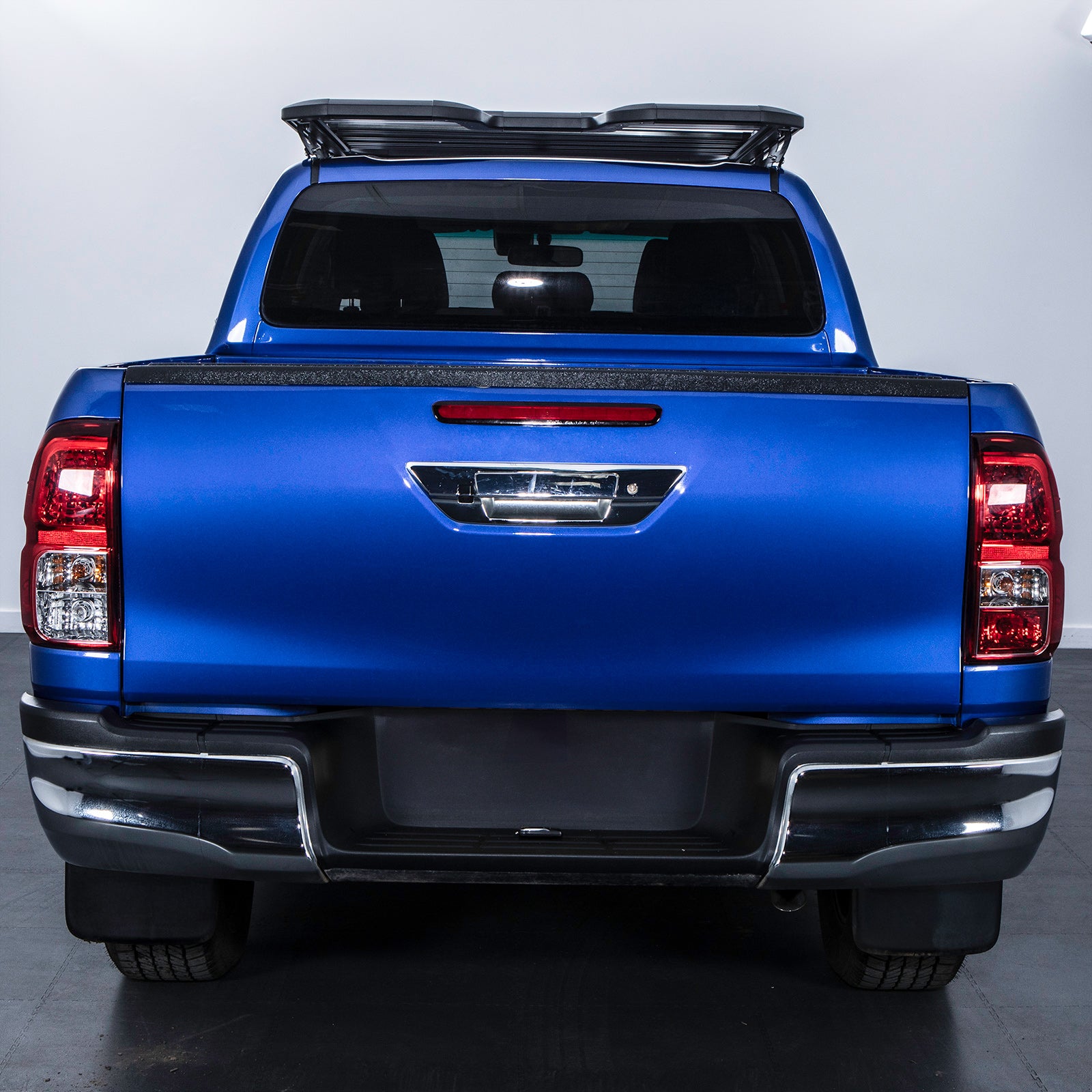 Toyota Hilux Revo 15-20 Tailgate Protective Rear Guard