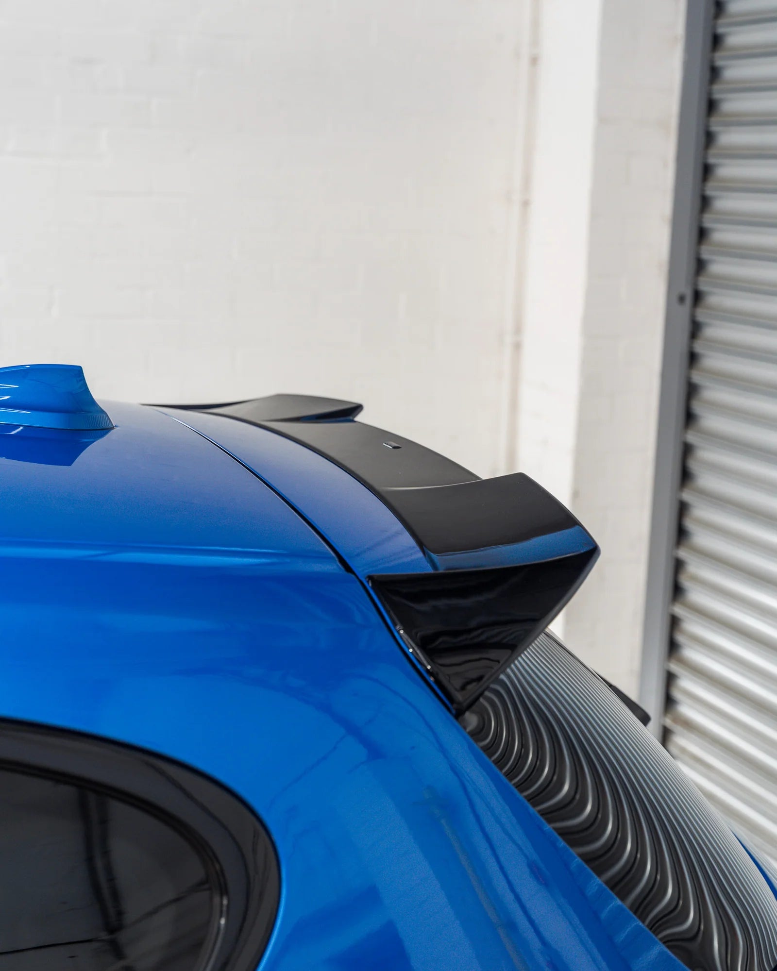 BMW 1 SERIES, M135I & M140I F20 F21 GLOSS BLACK V2 REAR SPOILER BY ZAERO (2011-2019)