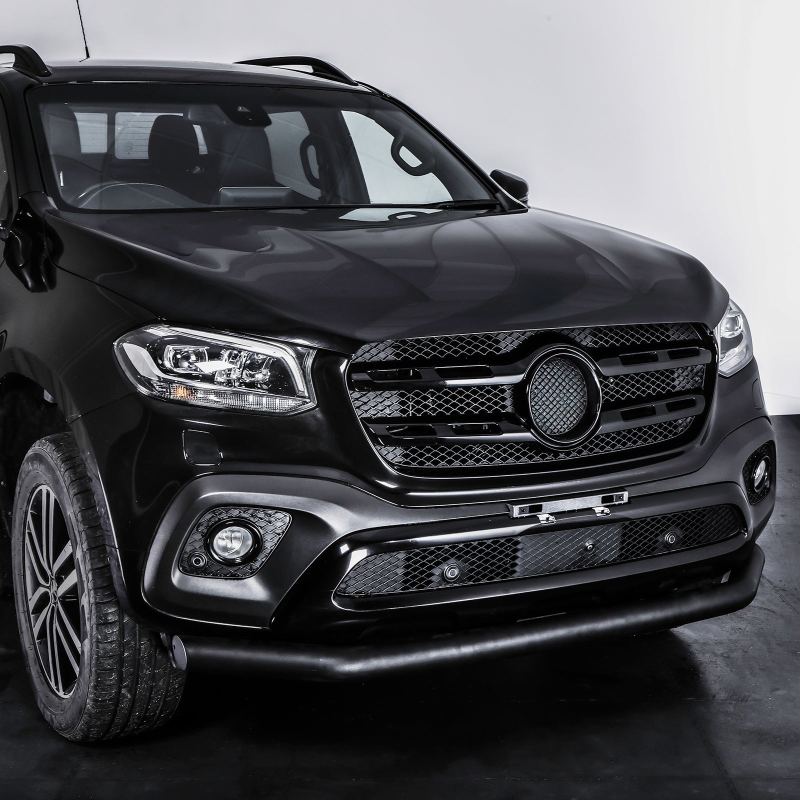 Mercedes X Class 17-20 - City Style Nudge Bar