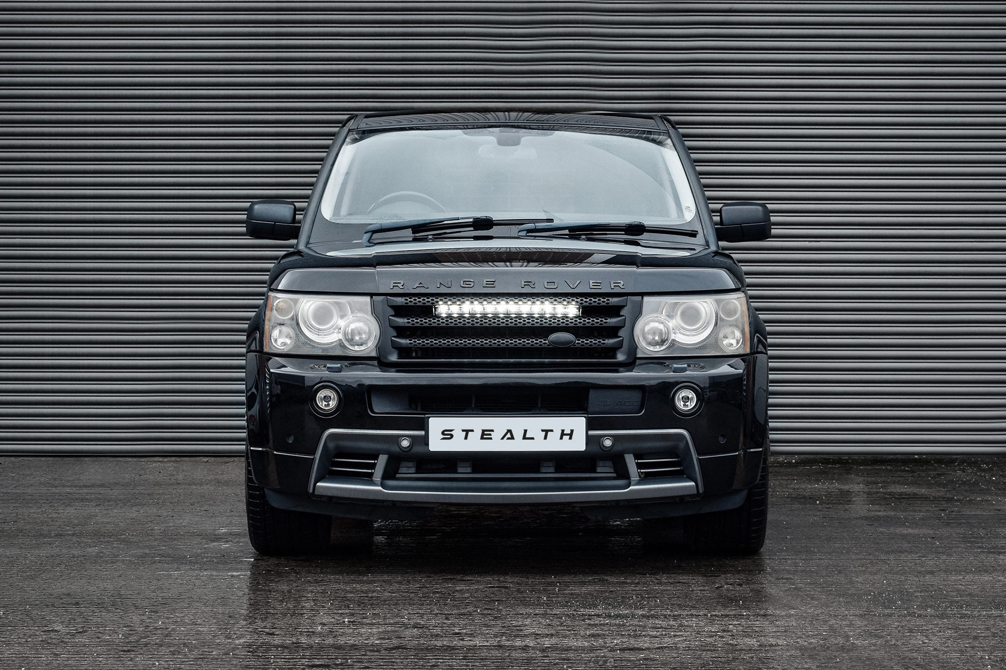 Stealth Range Rover Sport L320 2005-2009 20" Luminous LED Integration Grille Kit - 8,400 Lumens