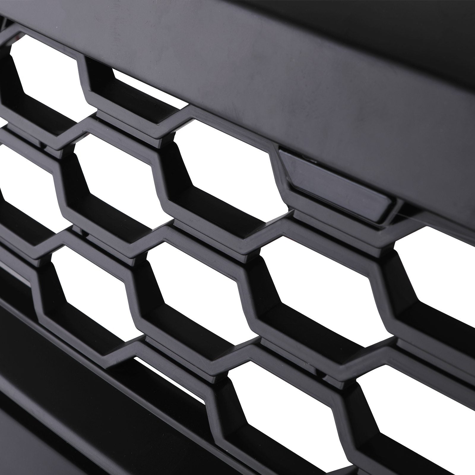 Isuzu D Max 17-20 Black LED Grille