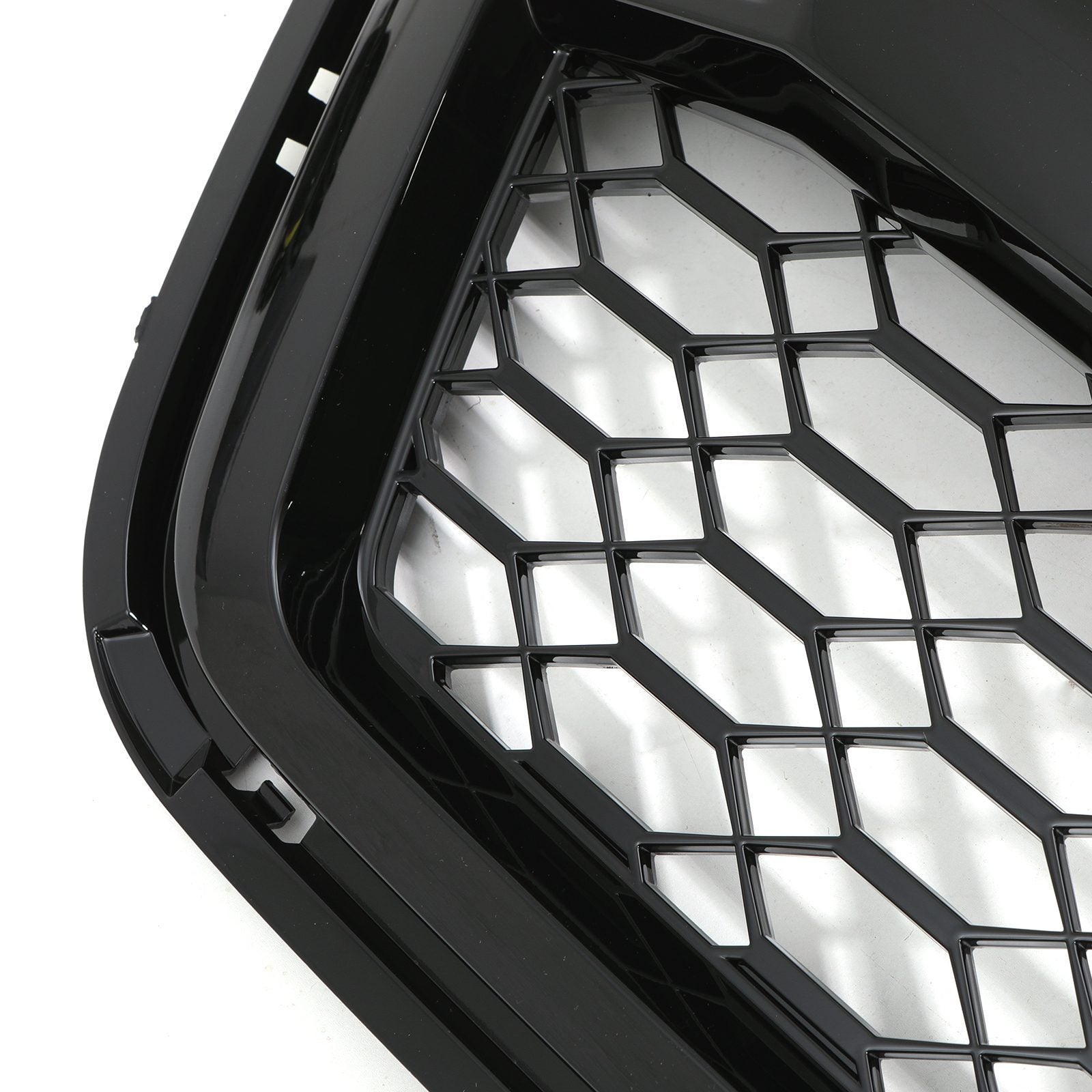 Isuzu D-Max RG 2021+ Black LED Grille