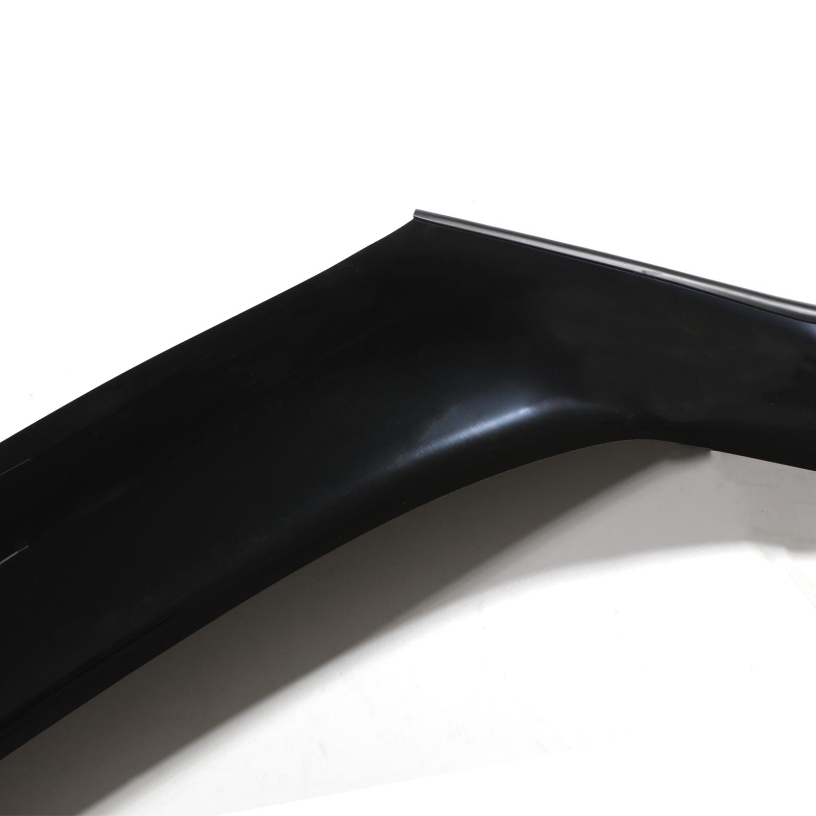 Isuzu D Max RT 15-19 Black Bonnet Guard Protector