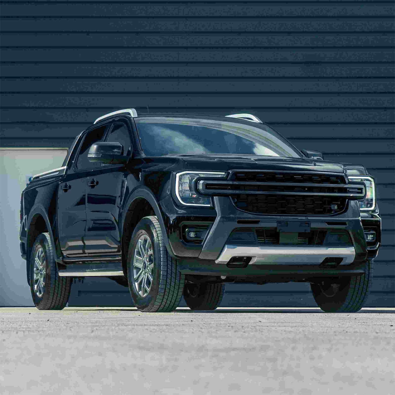 Ford Ranger T9 2023+ Matte Black Body Cladding Side Guards