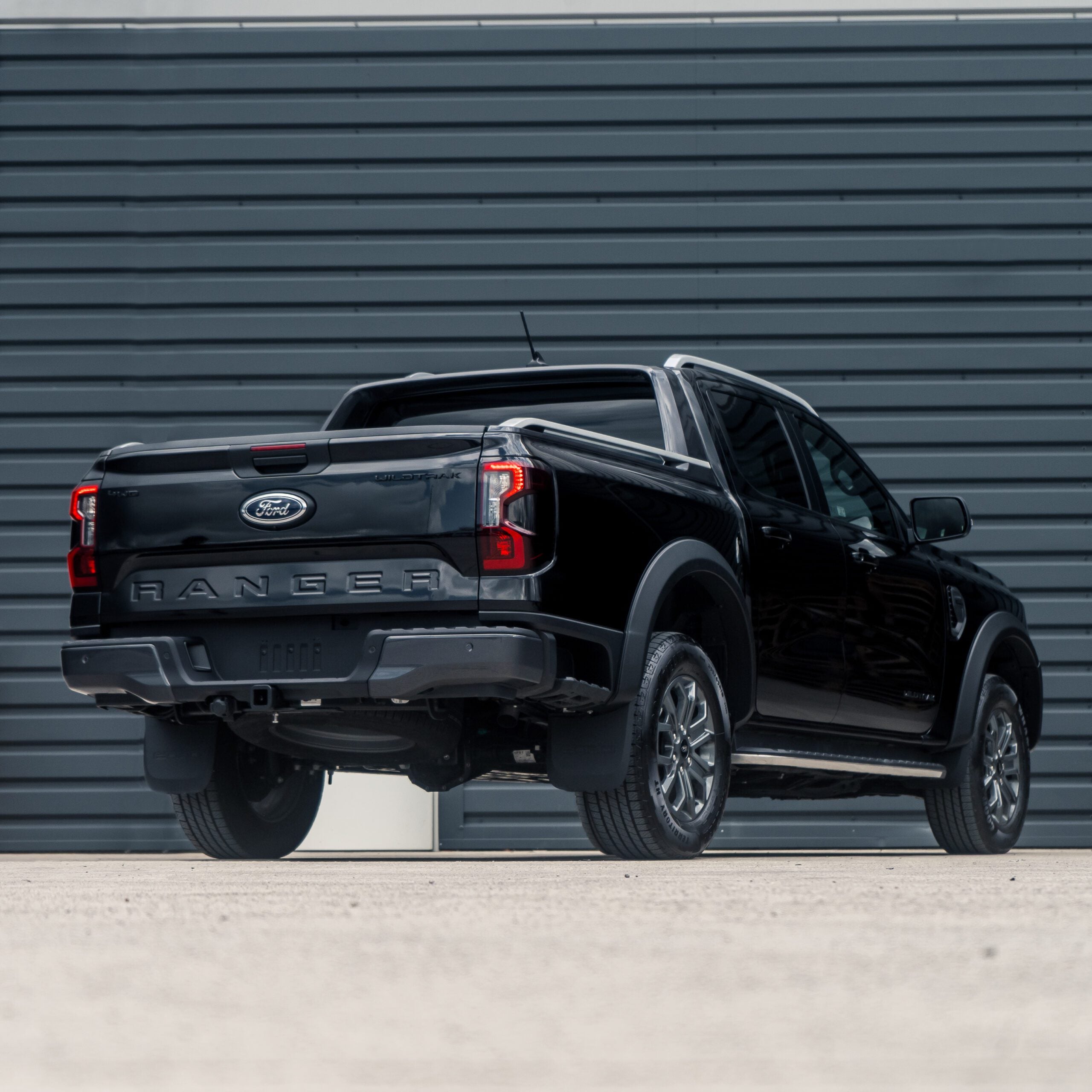 Ford Ranger T9 WildTrak 2023+ 85mm Matte Black Wheel Arches