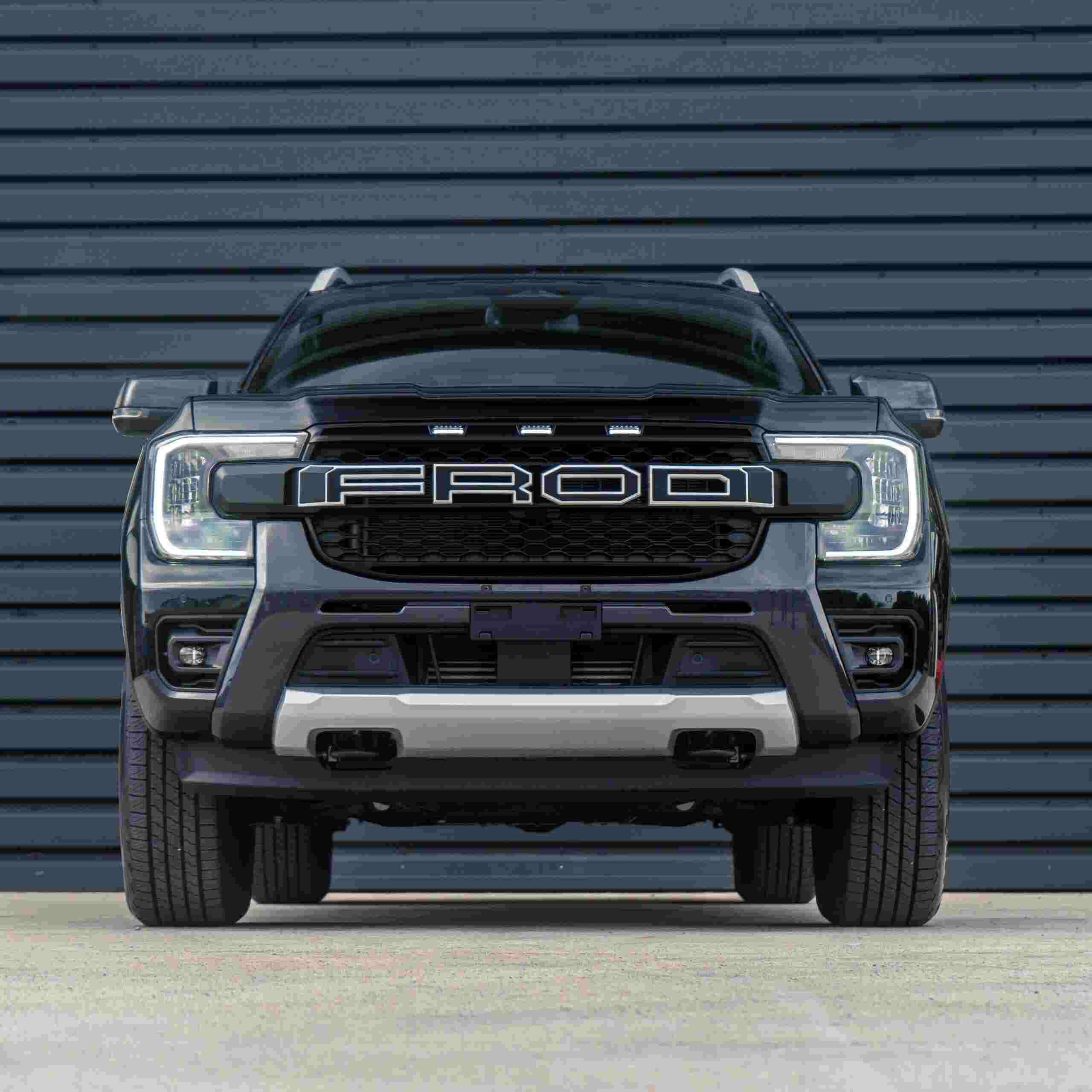 Ford Ranger T9 Wildtrak 2023+ Matte Black LED Light Grille & White Badge