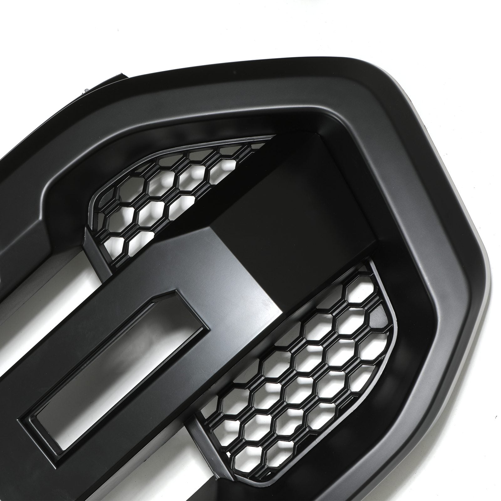 Ford Ranger T8 XLT 18-21 Black Grille With White LED Lights