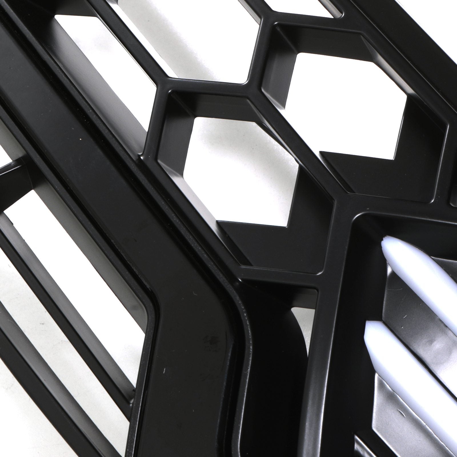 Toyota Hilux Revo 15-17 Black Grille With LED Lights