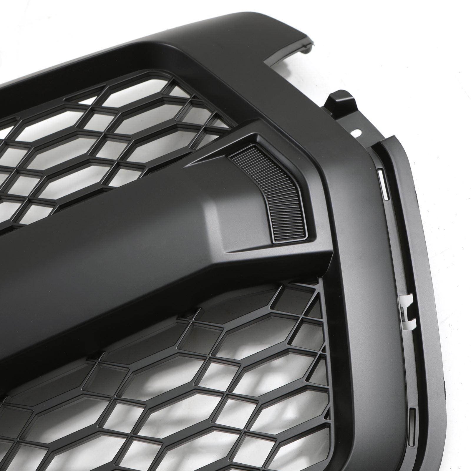 Isuzu D-Max RG 2021+ Black Grille With Logo
