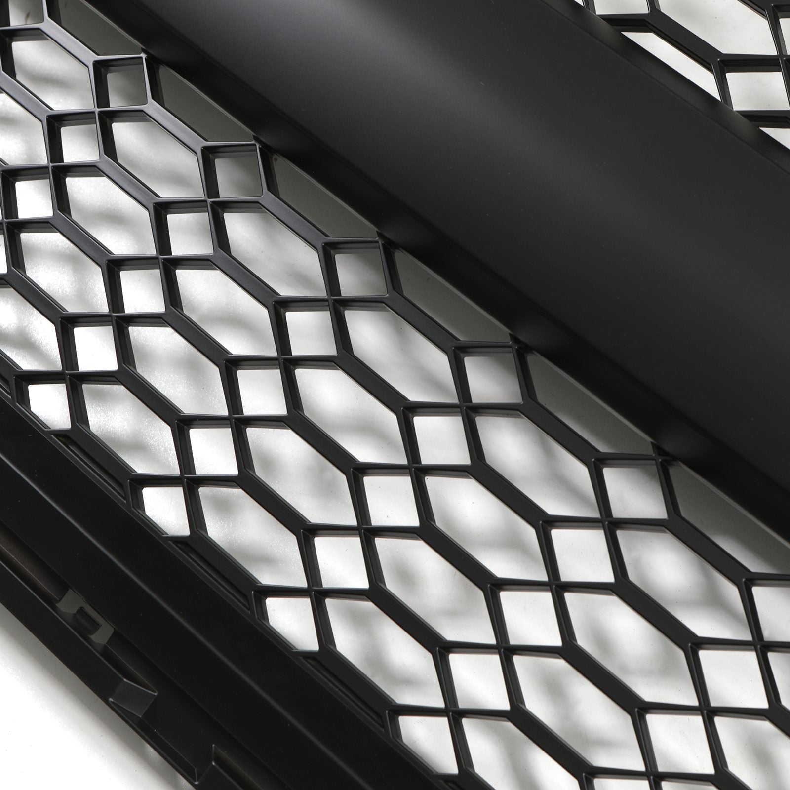 Isuzu D-Max RG 2021+ Black Grille With Logo