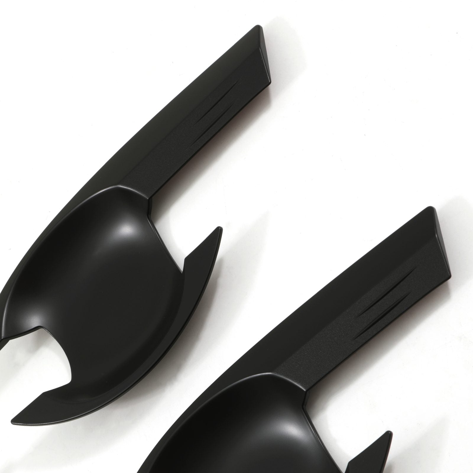 Isuzu D Max 12-19 Black Door Handle Inserts