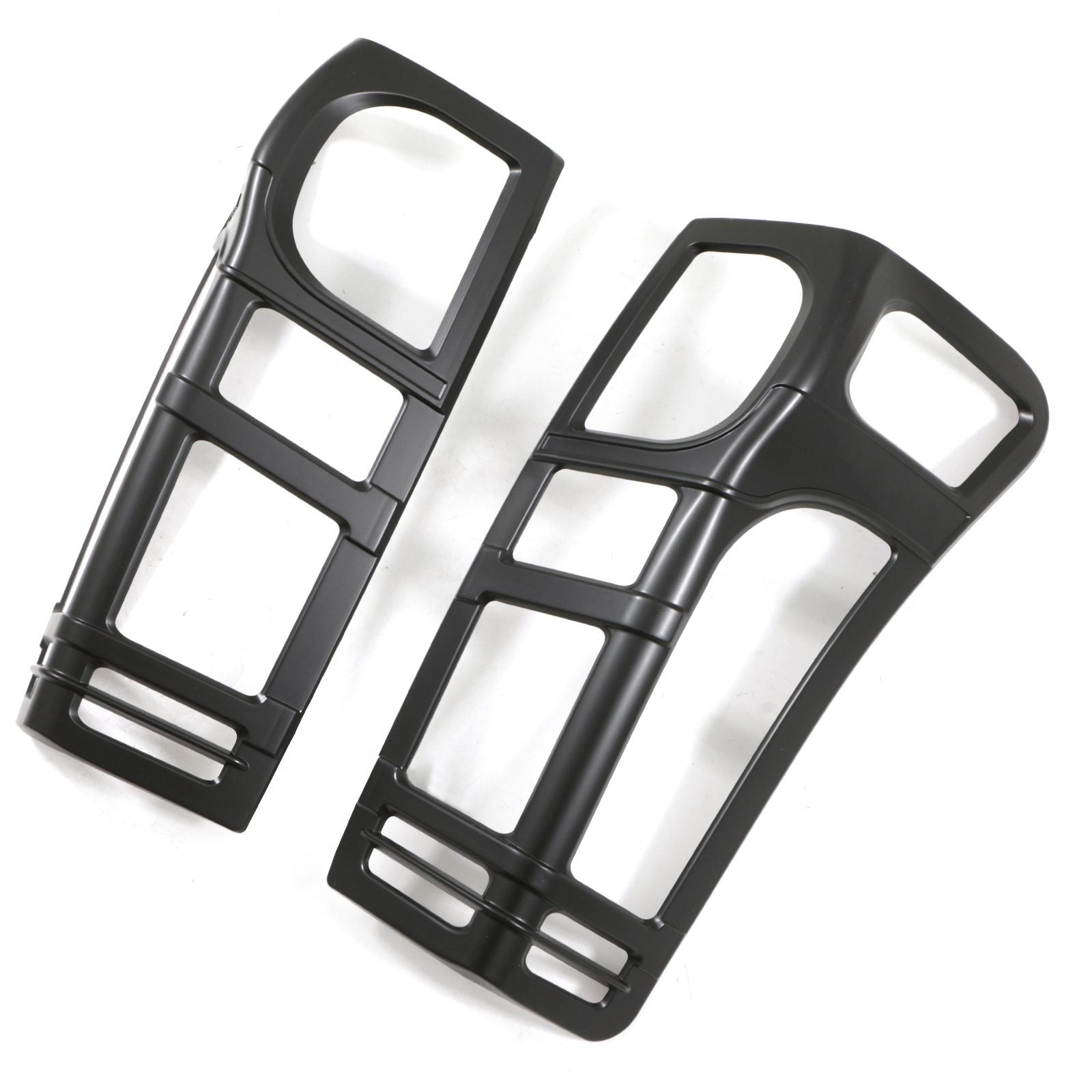 Isuzu D Max RT 15-19 Black Tail Light Cover