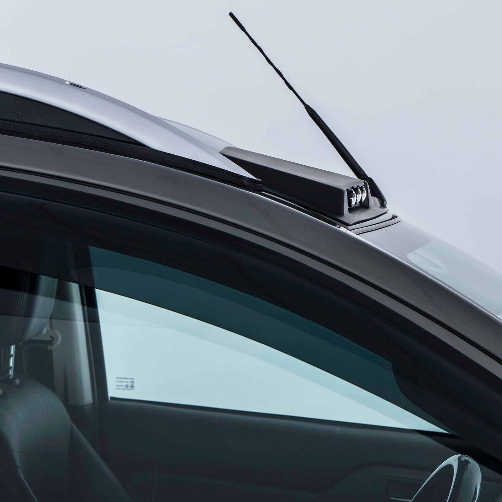 Mitsubishi L200 Triton 15-18 LED Roof Light