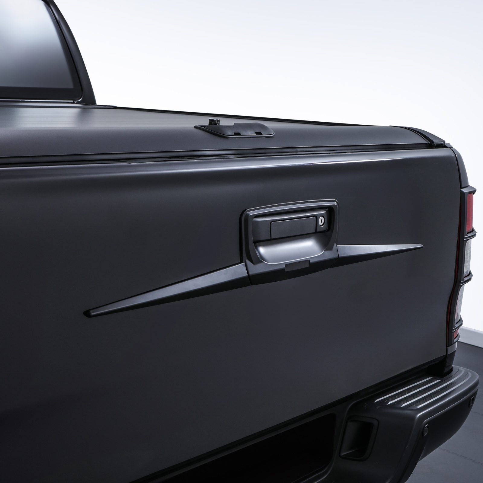 Ford Ranger T6 T7 T8 12-21 Black Tailgate Cover