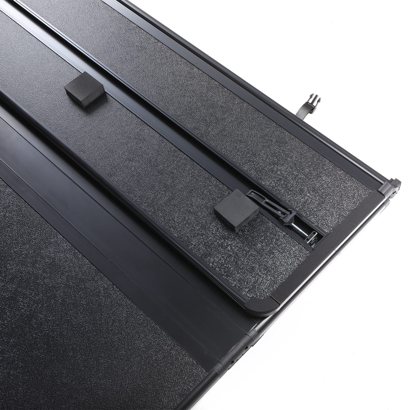 Isuzu D Max RG 2021+ Tri-Fold Hard Tonneau Truck Bed Cover