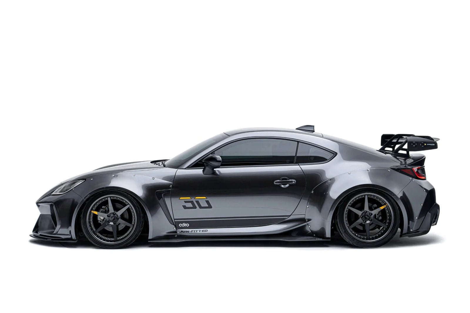 TOYOTA GR86 & SUBARU BRZ WIDE BODY KIT BY ADRO (2022+)