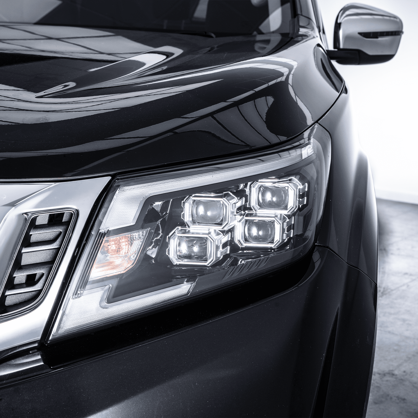 Nissan Navara D23 NP300 2015+ Front LED Headlights