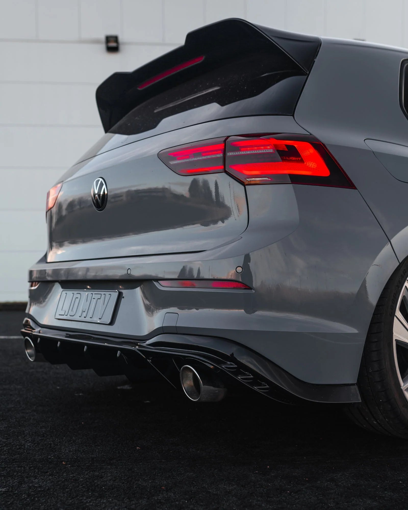 VW Golf GTI Mk8 & Mk8.5 EVO-1 Gloss Black Rear Diffuser by ZAERO (2020+)